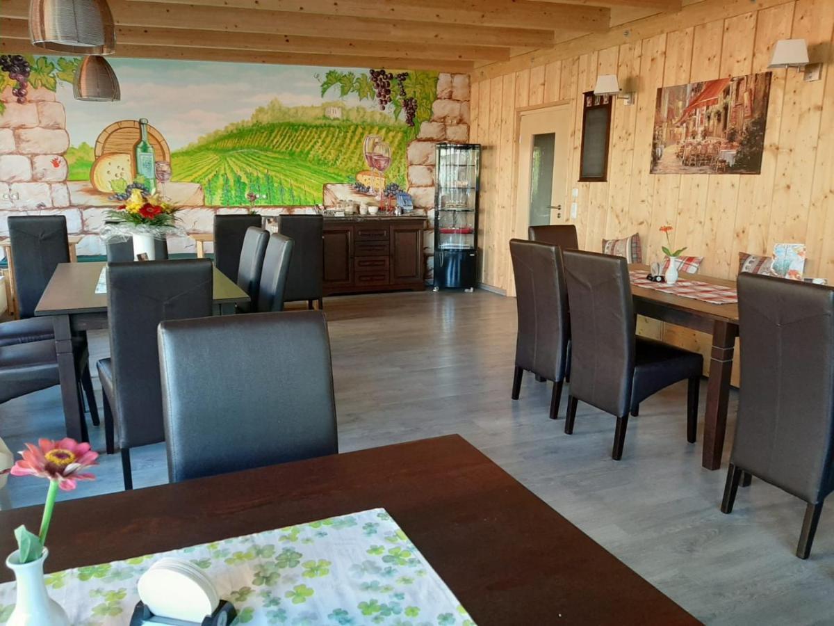 Pension Sommerfrische Nebra Luaran gambar